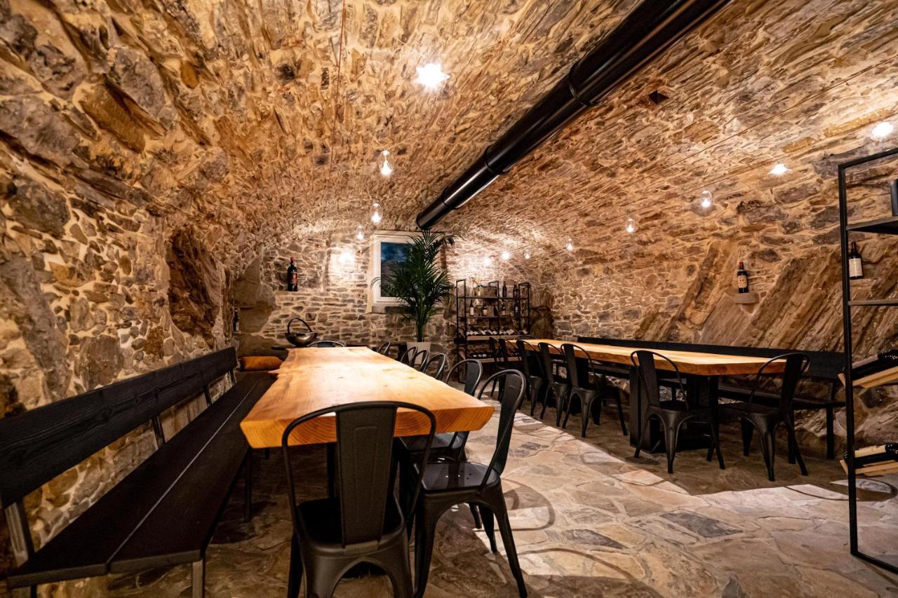 Locanda Moderna Carlambroeus Montevecchia Ngoại thất bức ảnh