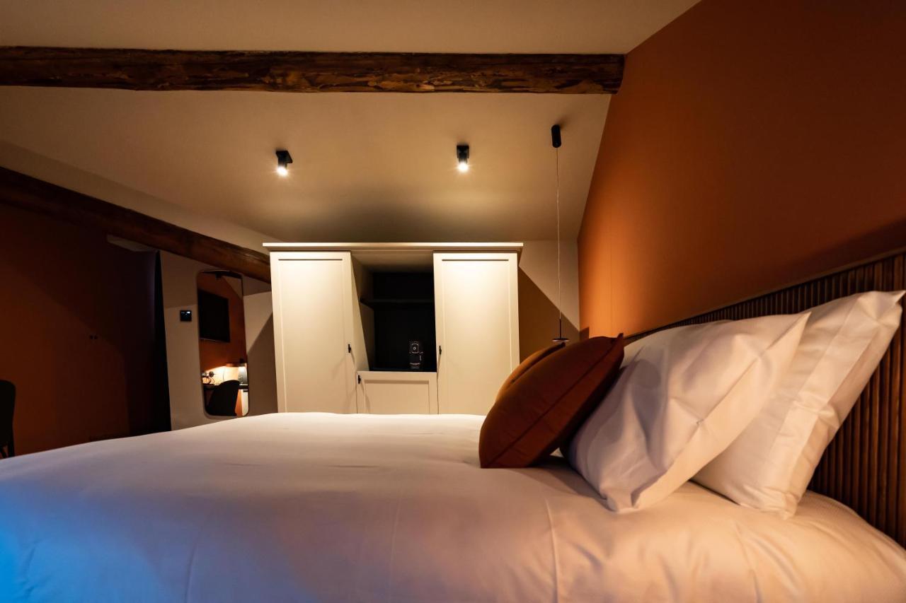 Locanda Moderna Carlambroeus Montevecchia Ngoại thất bức ảnh